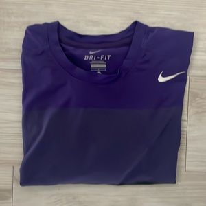 gray and purple Nike dry fit t shirt